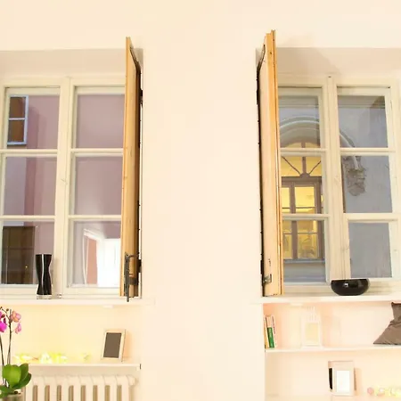 Old Town Bed&breakfast- Bednarska 27 * 华沙