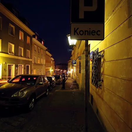 Old Town Bed&breakfast- Bednarska 27 民宿 *